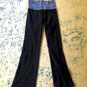 Women’s size 4 lululemon pants